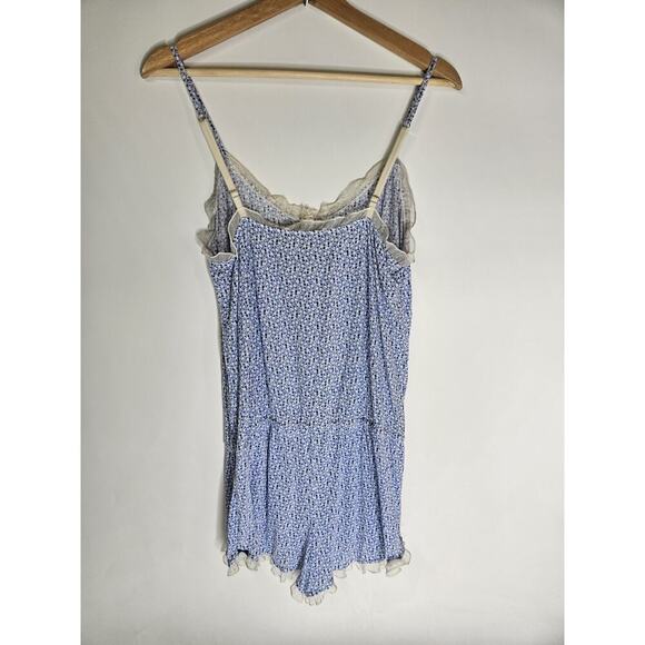 Victoria’s Secret Size M Blue Floral Romper Lingerie Sleepwear Ruffled Edge - Picture 2 of 3